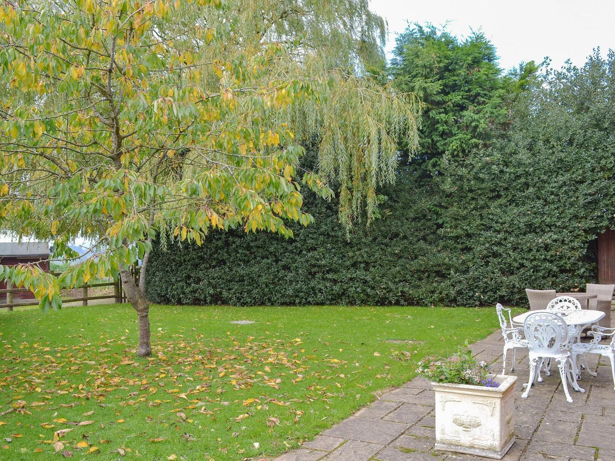 Villa The Old Stables Standon Exterior foto